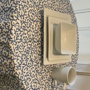 Better home and garden dinner ware set